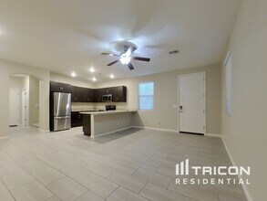 12592 W Via Dona Rd in Peoria, AZ - Building Photo - Building Photo