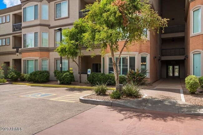 435 Rio Salado Pkwy-Unit -101 in Tempe, AZ - Building Photo - Building Photo