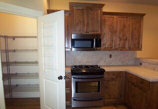 63118 Dakota Dr in Bend, OR - Building Photo - Building Photo