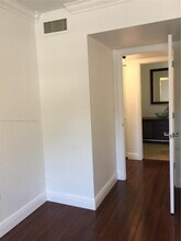 7907 SW 104th St in Miami, FL - Building Photo - Building Photo