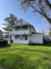 157 Manor Ave in Cohoes, NY - Building Photo - Building Photo