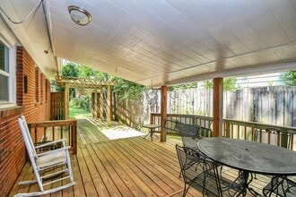 4234 Firwood Ln in Charlotte, NC - Foto de edificio - Building Photo