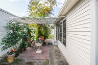 8628 Firwood Dr in Estero, FL - Foto de edificio - Building Photo