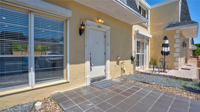 property at 933 NE 24th Ave