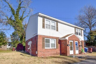 1305 Richmond Ave in Chesapeake, VA - Building Photo - Building Photo