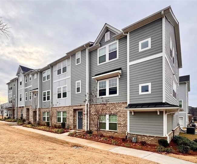 4513 Millennium Ave in Charlotte, NC - Building Photo - Building Photo