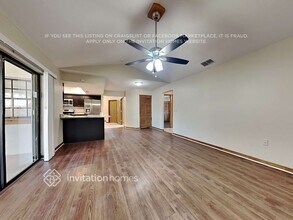 1060 Colony Arms Dr in Lakeland, FL - Foto de edificio - Building Photo