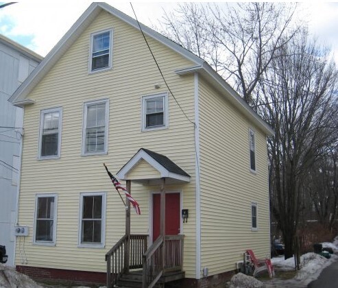 64-72 6th St in Dover, NH - Building Photo