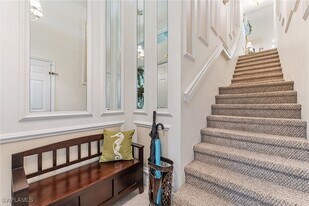 2565 Aspen Creek Ln in Naples, FL - Building Photo