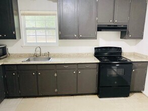 3617 Clayton Dr in Baton Rouge, LA - Building Photo - Building Photo