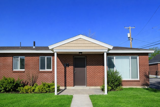 property at 1001 S 400 E