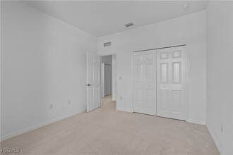 12572 Westhaven Way in Ft. Myers, FL - Building Photo - Building Photo