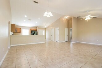 13013 Baybrook Ln in Clermont, FL - Building Photo - Building Photo