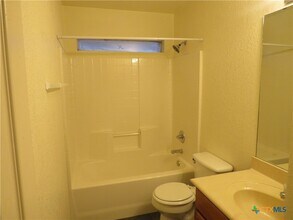 1602 Dugger Cir in Killeen, TX - Building Photo - Building Photo