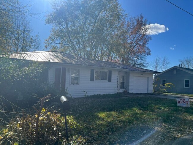 510 Redbud Ln in Ashland, MO - Building Photo - Building Photo