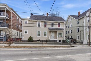 92 Sylvian St in Central Falls, RI - Building Photo