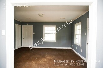 2004 W 24th Ave in Pine Bluff, AR - Building Photo - Building Photo
