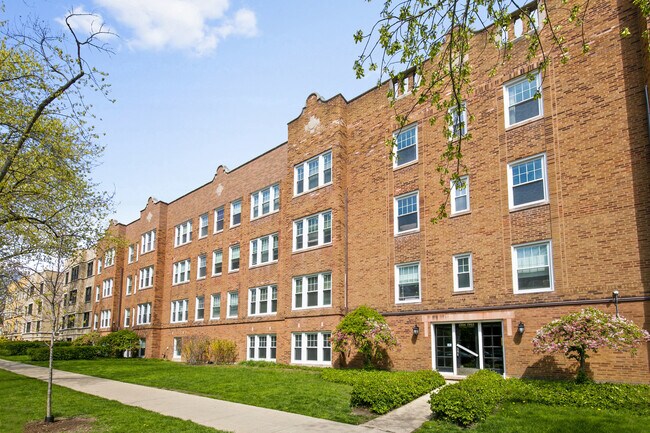 property at 6956 N Wolcott Ave