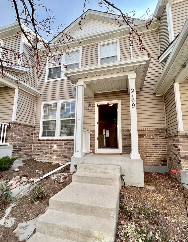 2109 Squawbush Ridge Grv in Colorado Springs, CO - Building Photo - Building Photo