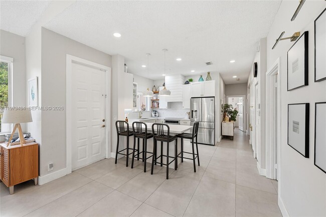 1166 SW 158th Way in Pembroke Pines, FL - Building Photo - Building Photo