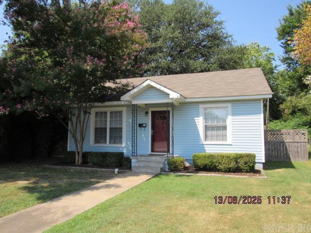 1221 Watkins St in Conway, AR - Building Photo - Building Photo