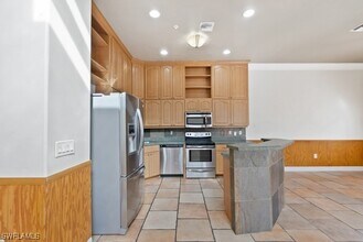 819 James St in Ft. Myers, FL - Building Photo - Building Photo