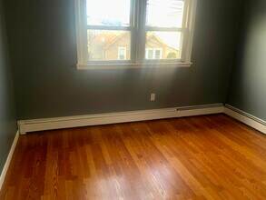 712 John St, Unit 2 in Secaucus, NJ - Building Photo - Building Photo