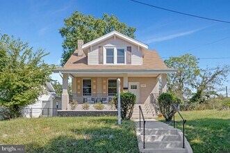 2140 32nd St SE in Washington, DC - Building Photo - Building Photo