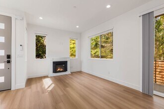 106 6th St South in Kirkland, WA - Building Photo - Building Photo