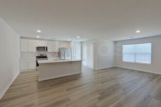 116 Overstreet Way in Springfield, GA - Building Photo - Building Photo