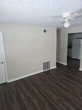 4816 Andalusia Ln in Louisville, KY - Building Photo - Building Photo