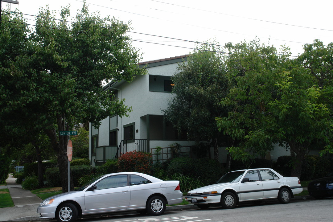 1155 Bayswater Ave in San Mateo, CA - Building Photo