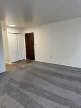 1001 White Oak Rd, Unit E31 in Dover, DE - Foto de edificio - Building Photo