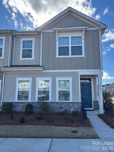 402 Kenwood Vw in Indian Trail, NC - Building Photo - Building Photo