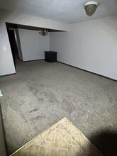 3411 W Villa Rdg, Unit A in Peoria, IL - Building Photo - Building Photo