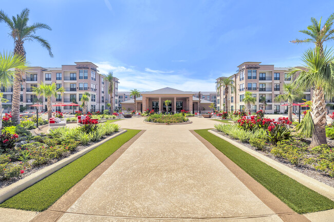 San Palmas in Houston, TX - Foto de edificio - Building Photo