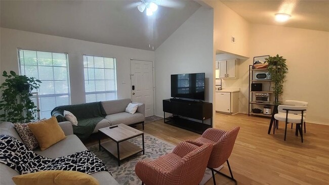 1101 Woodlief Trail in Round Rock, TX - Building Photo - Building Photo