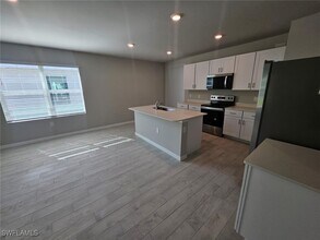 11162 Sunset Preserve Dr in Ft. Myers, FL - Building Photo - Building Photo