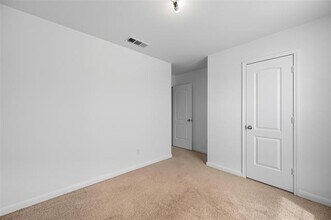 6237 Obsidian Creek Dr in Fort Worth, TX - Building Photo - Building Photo