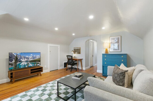 2639 E 12th Ave in Denver, CO - Building Photo - Building Photo