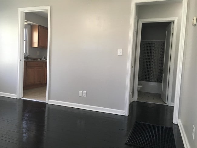 1633 Patton Ave in Junction City, KS - Building Photo - Building Photo
