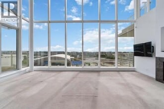 5111 Hollybridge Way in Richmond, BC - Building Photo - Building Photo