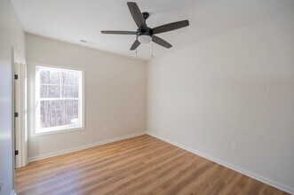 128 Brenleigh Ct in Lynchburg, VA - Building Photo - Building Photo