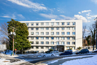 The Weldon in Arlington, VA - Foto de edificio - Building Photo