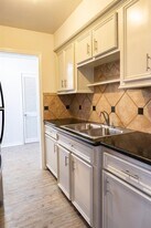 2801 Carrolton St in Houston, TX - Building Photo