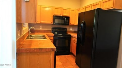 17202 N 16th Dr in Phoenix, AZ - Building Photo - Building Photo