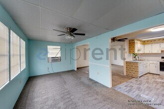 10928 Poplar St NE in St. Petersburg, FL - Building Photo - Building Photo