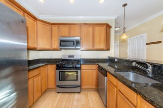 604 Avenue A in Bayonne, NJ - Building Photo - Building Photo