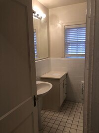 1806 Banks St, Unit #2 photo'