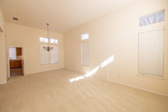28830 Bailey Ranch Rd in Hayward, CA - Building Photo - Building Photo